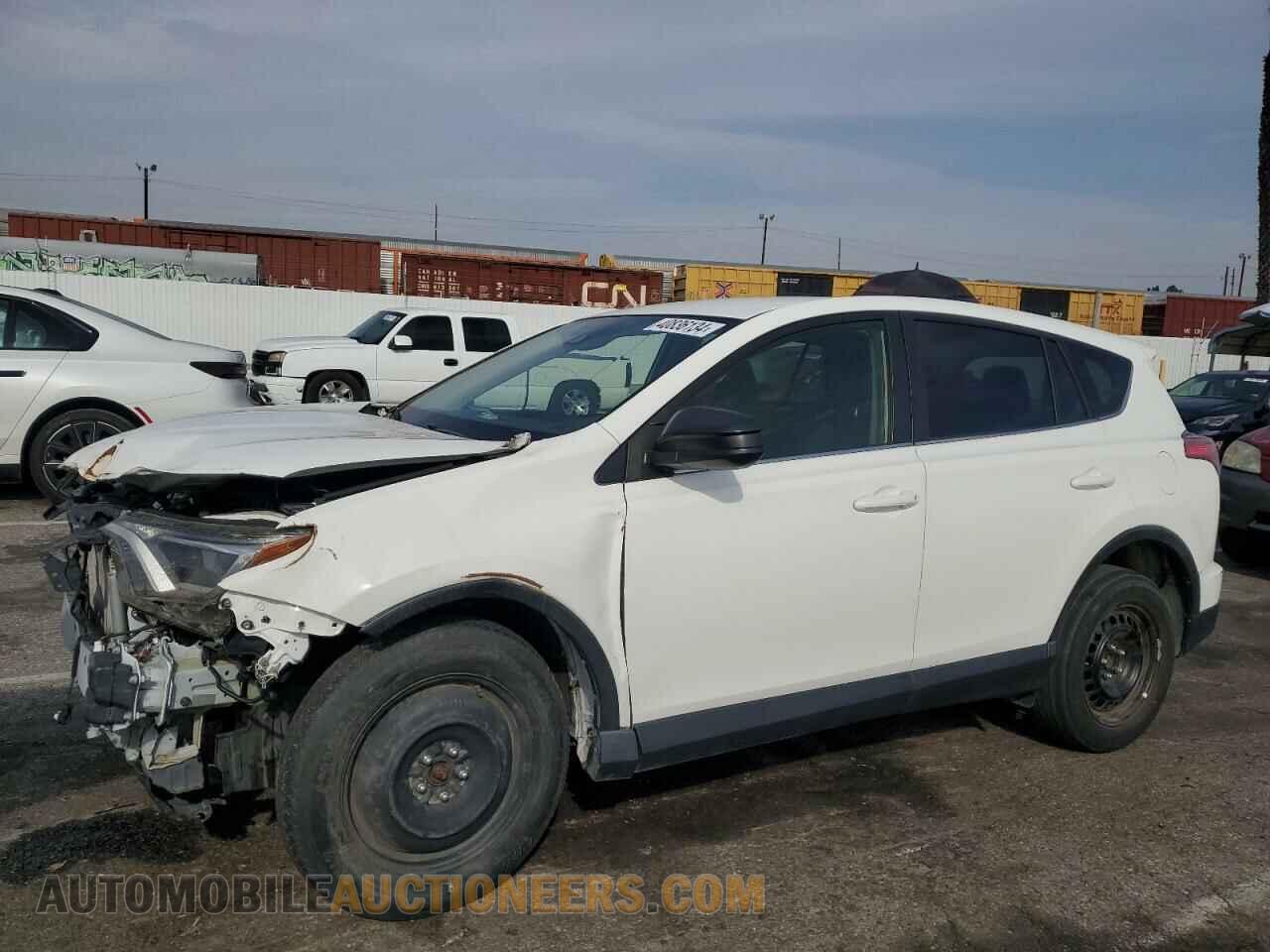 JTMZFREV8JJ737621 TOYOTA RAV4 2018