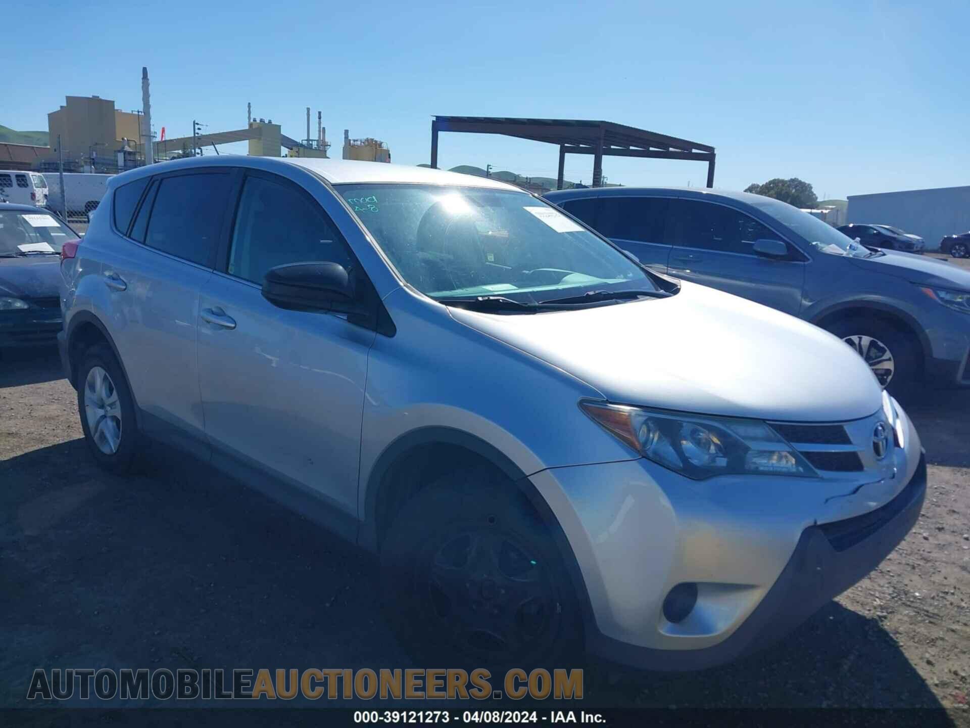 JTMZFREVXFD051697 TOYOTA RAV4 2015