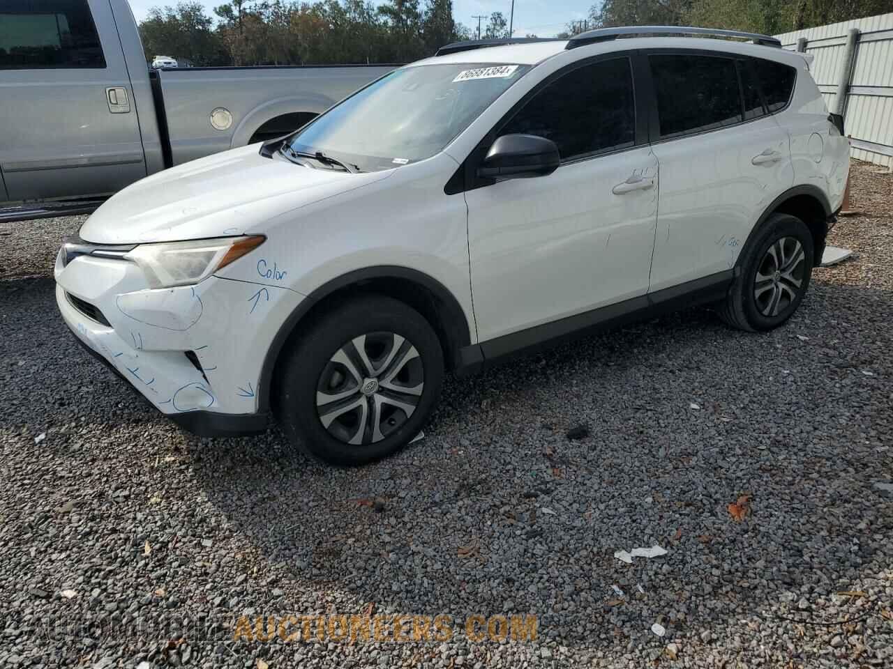 JTMZFREVXHD107916 TOYOTA RAV4 2017