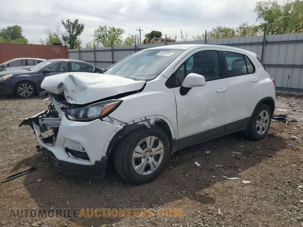 KL7CJKSB3JB608361 CHEVROLET TRAX 2018
