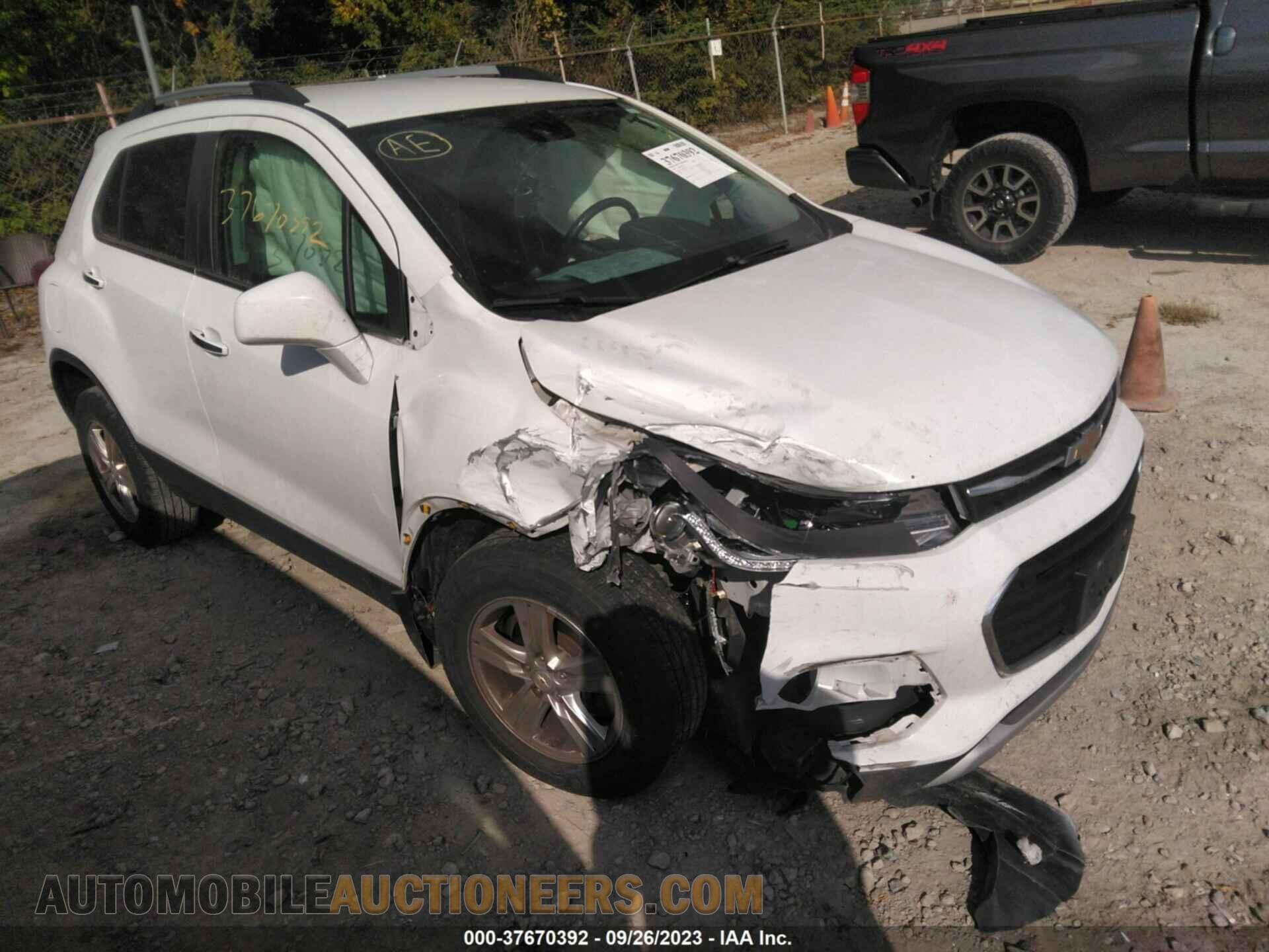 KL7CJLSB3JB680943 CHEVROLET TRAX 2018