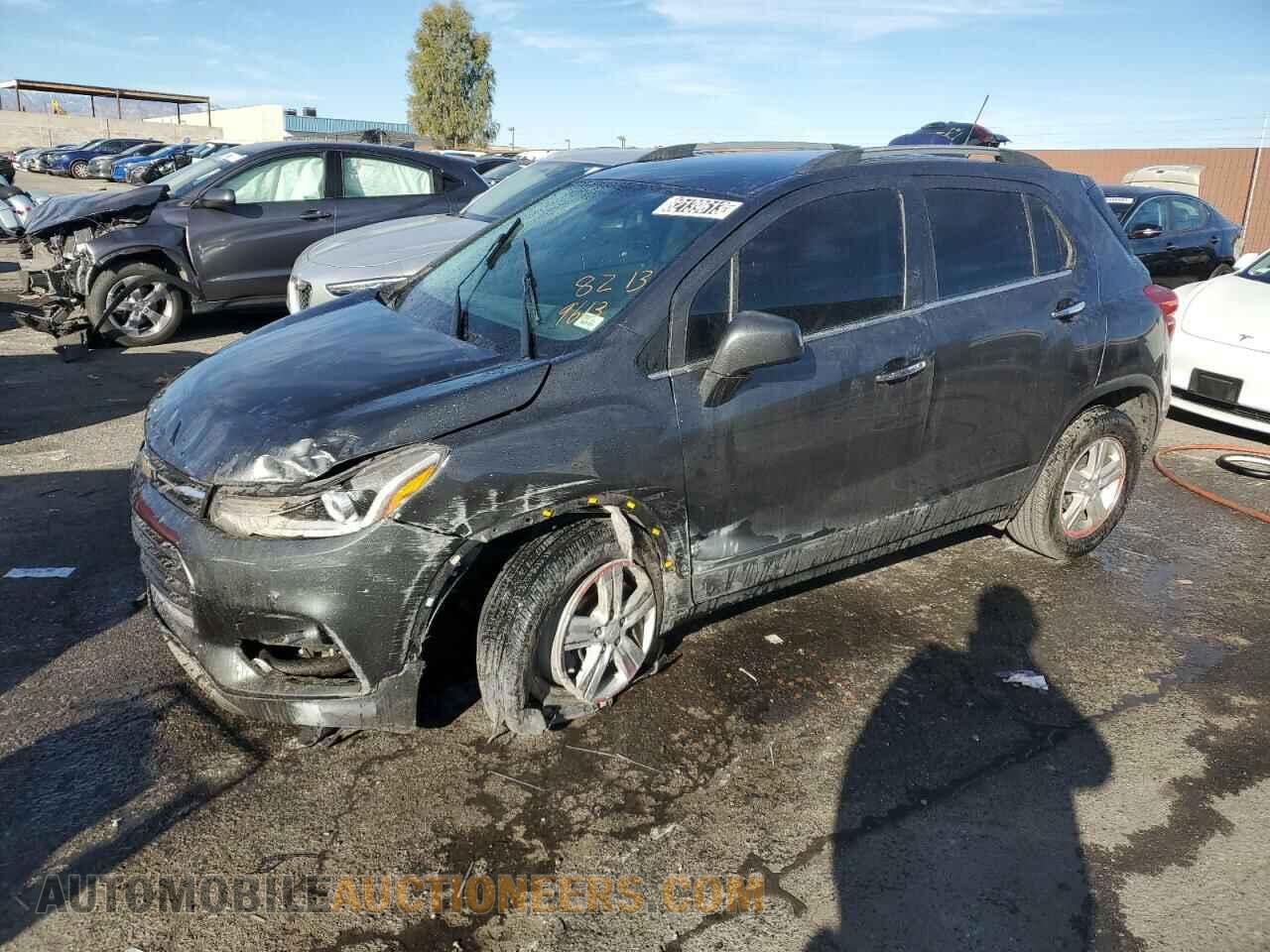 KL7CJLSB4JB615549 CHEVROLET TRAX 2018