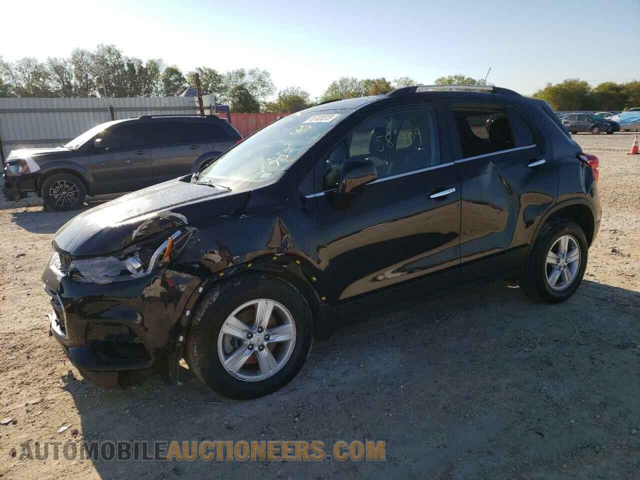 KL7CJLSB8KB949679 CHEVROLET TRAX 2019