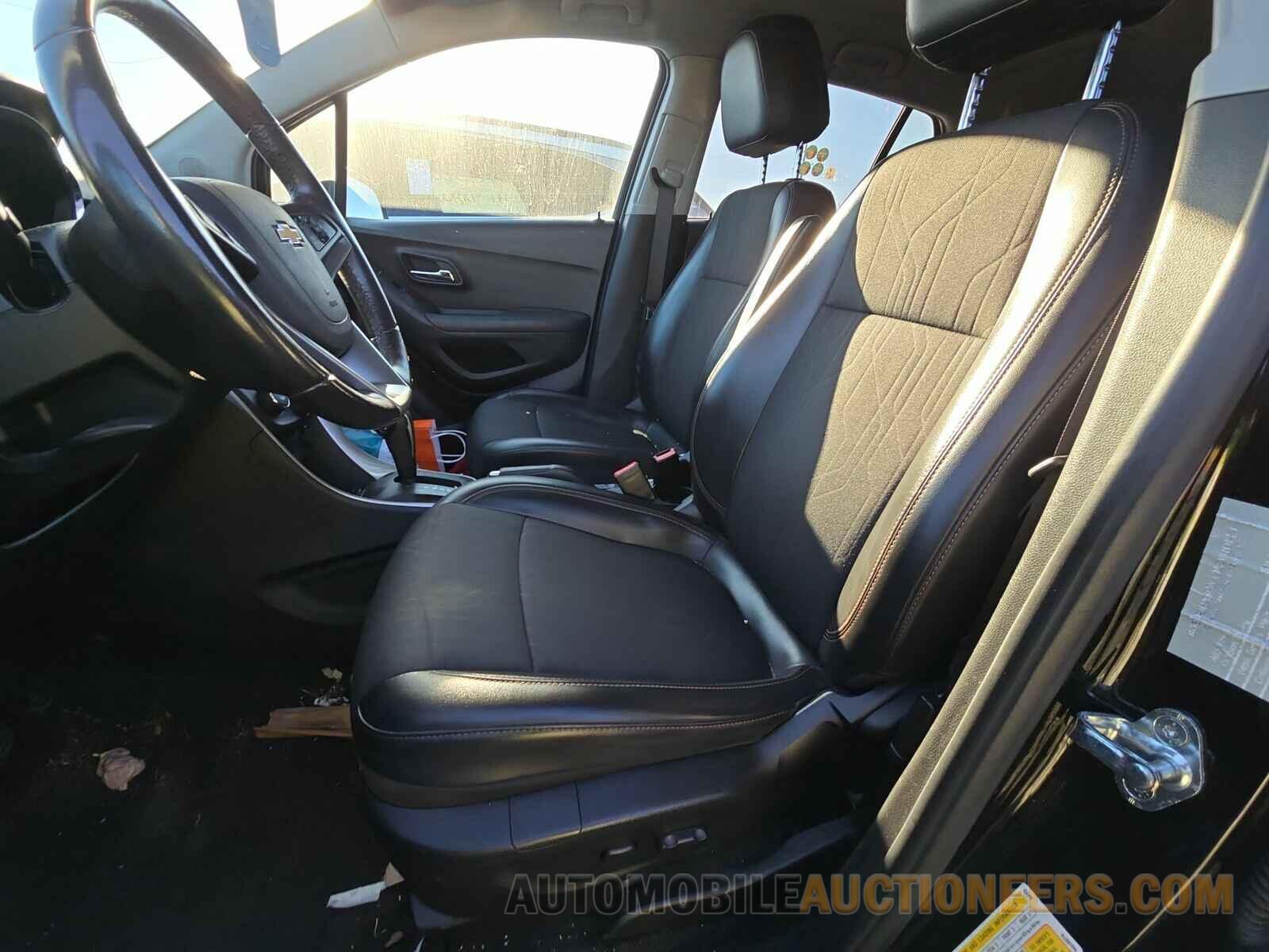 KL7CJLSBXKB773850 Chevrolet Trax 2019