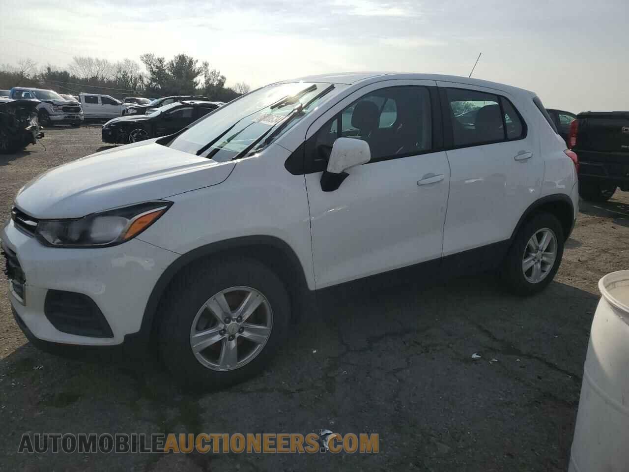 KL7CJNSB3JB711751 CHEVROLET TRAX 2018