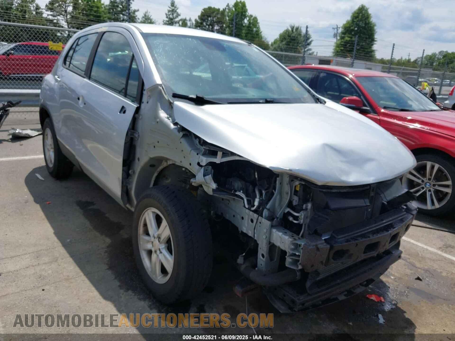 KL7CJNSB3JB718537 CHEVROLET TRAX 2018