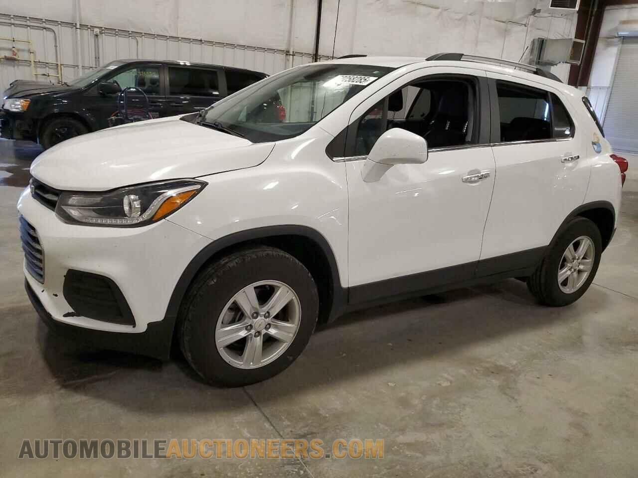 KL7CJPSB2KB753647 CHEVROLET TRAX 2019