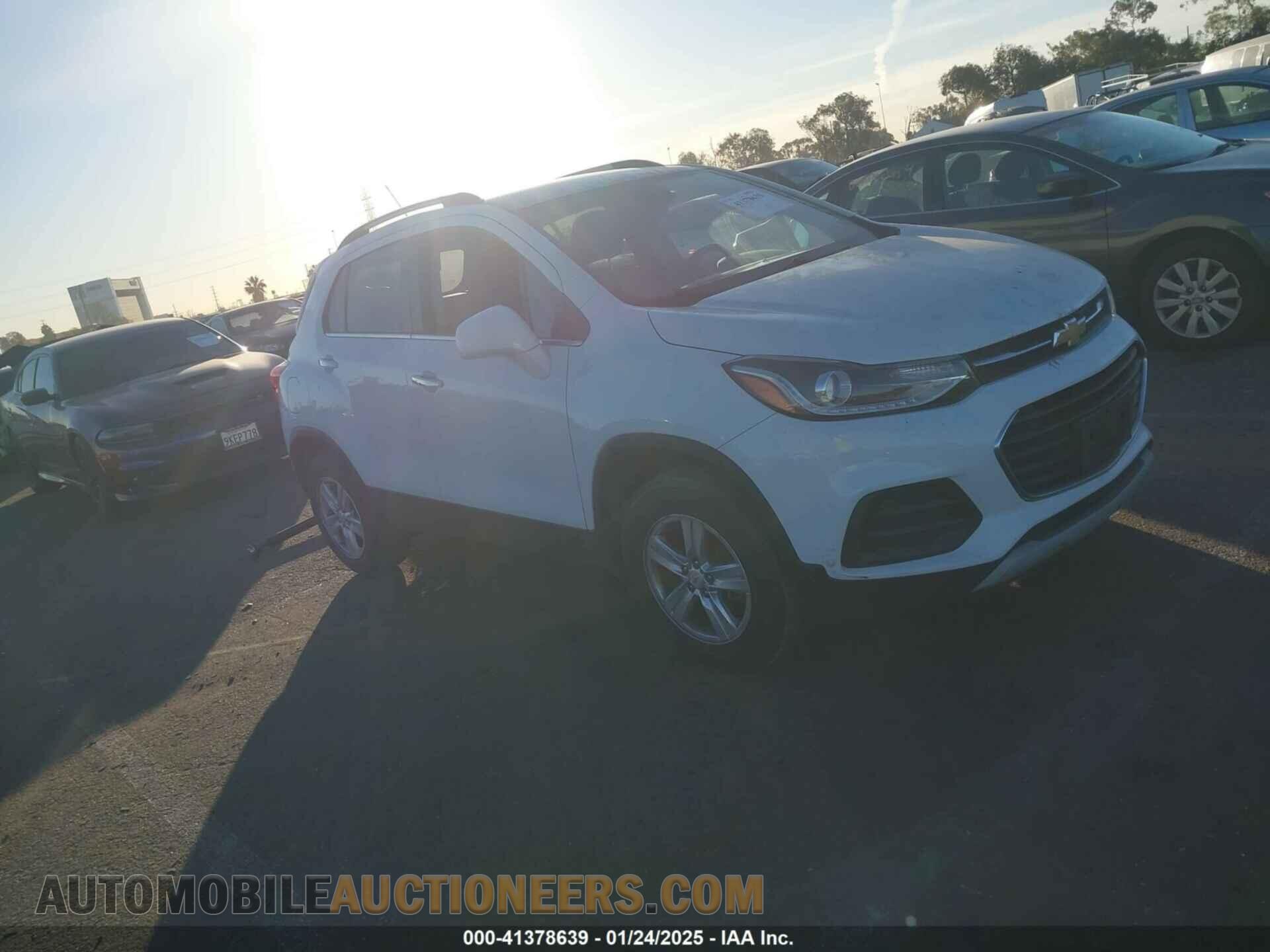 KL7CJPSB3JB632236 CHEVROLET TRAX 2018