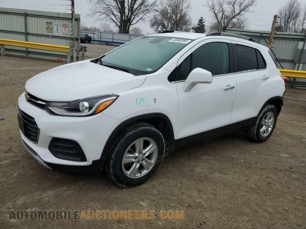 KL7CJPSB3JB670856 CHEVROLET TRAX 2018