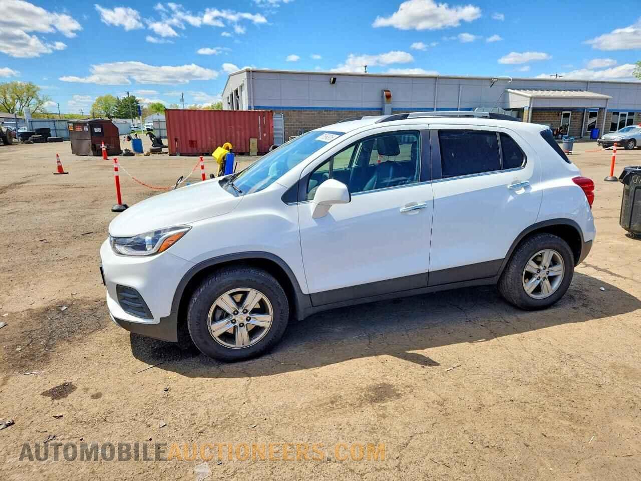 KL7CJPSB3JB706125 CHEVROLET TRAX 2018