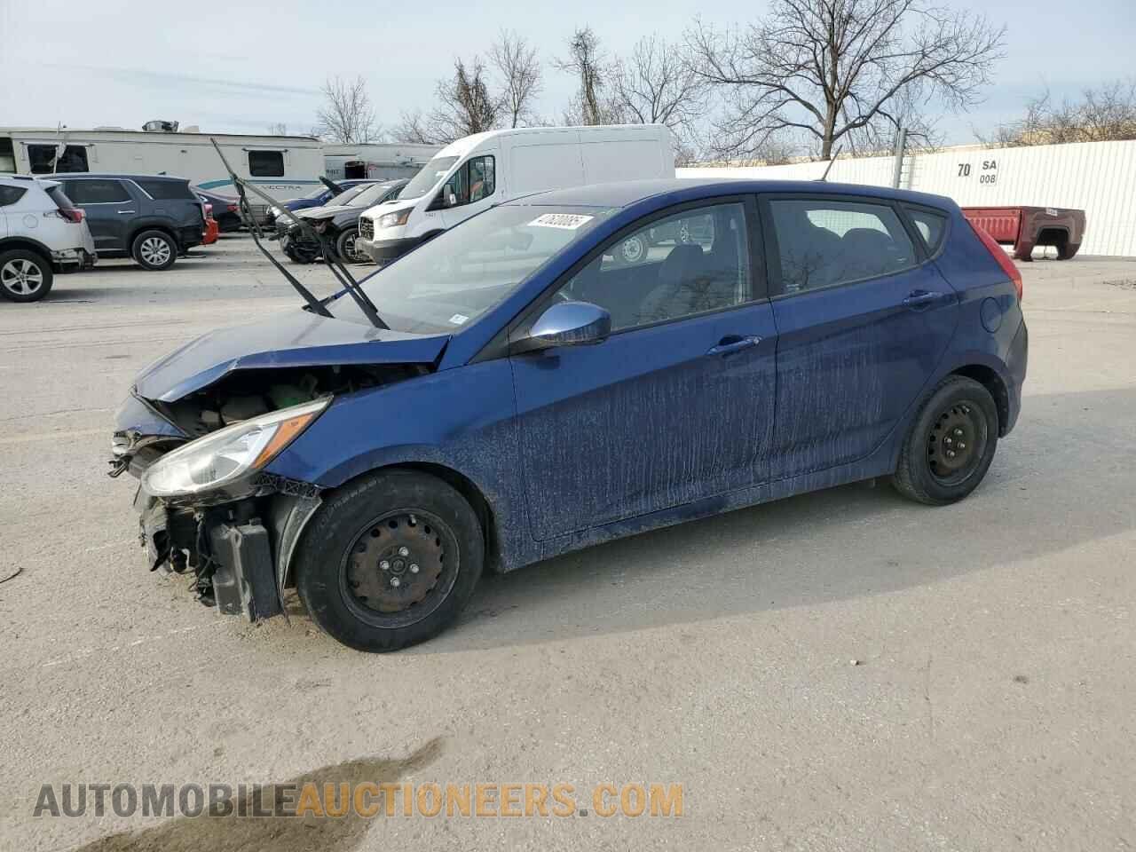 KMHCT5AE4FU213932 HYUNDAI ACCENT 2015