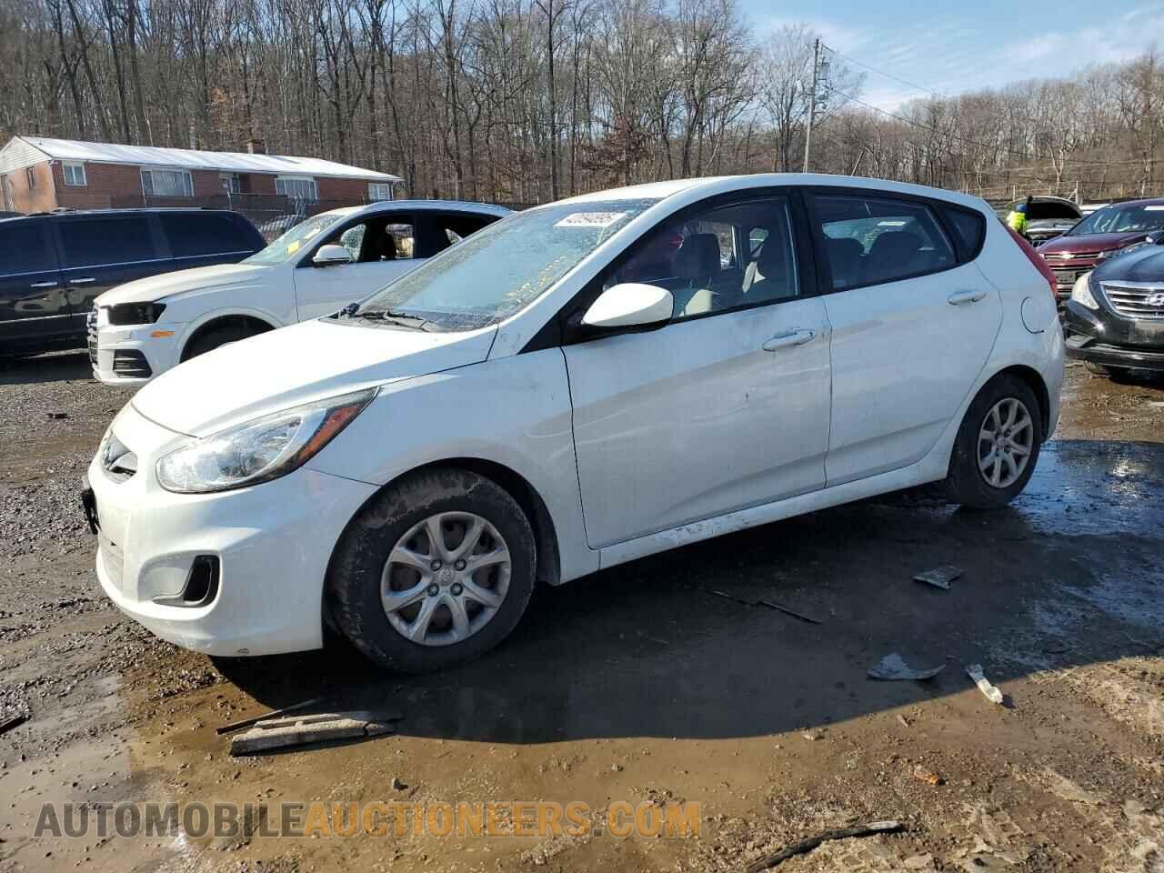 KMHCT5AE6CU008186 HYUNDAI ACCENT 2012