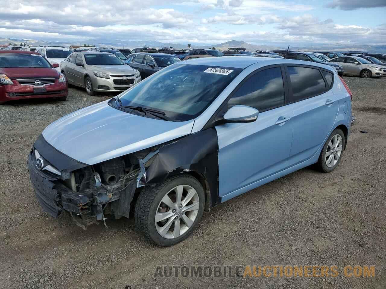 KMHCU5AE0DU066048 HYUNDAI ACCENT 2013