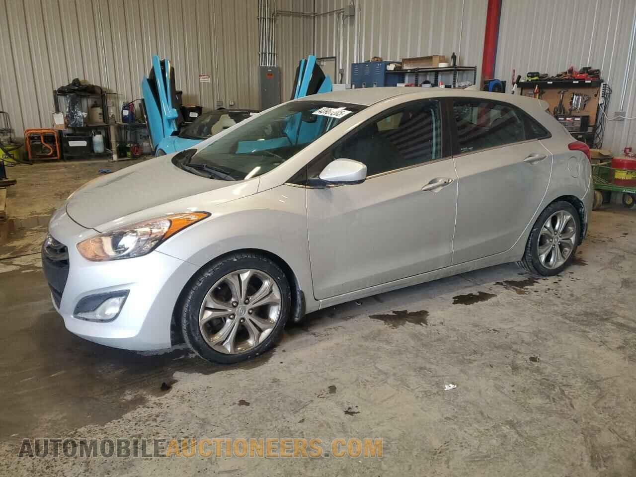 KMHD35LE2DU082000 HYUNDAI ELANTRA 2013