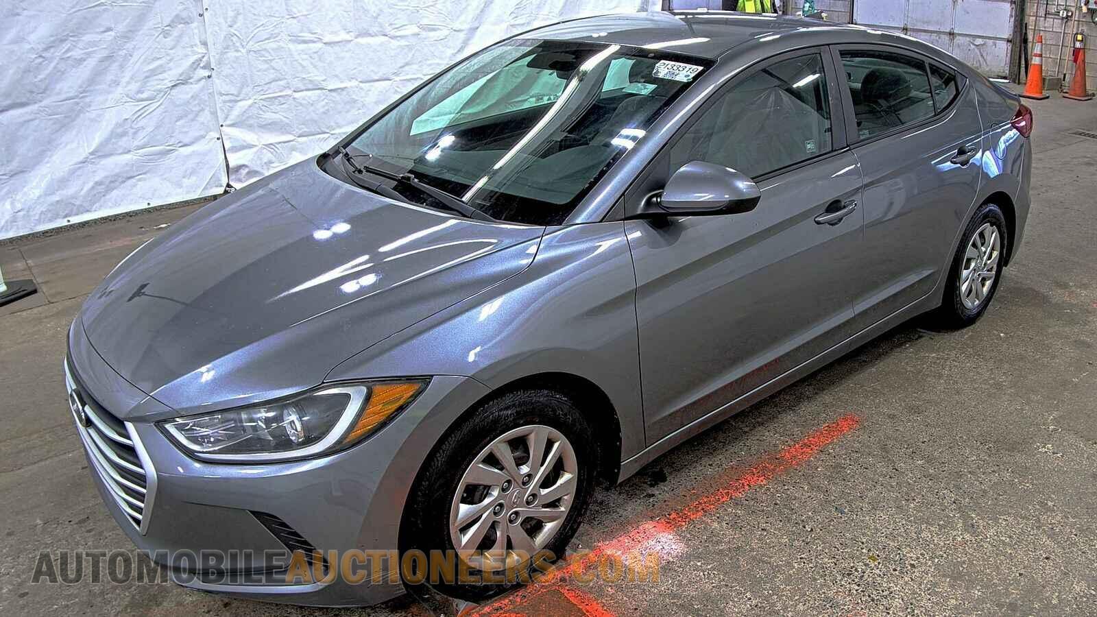 KMHD74LF2HU076923 Hyundai Elantra SE 2017