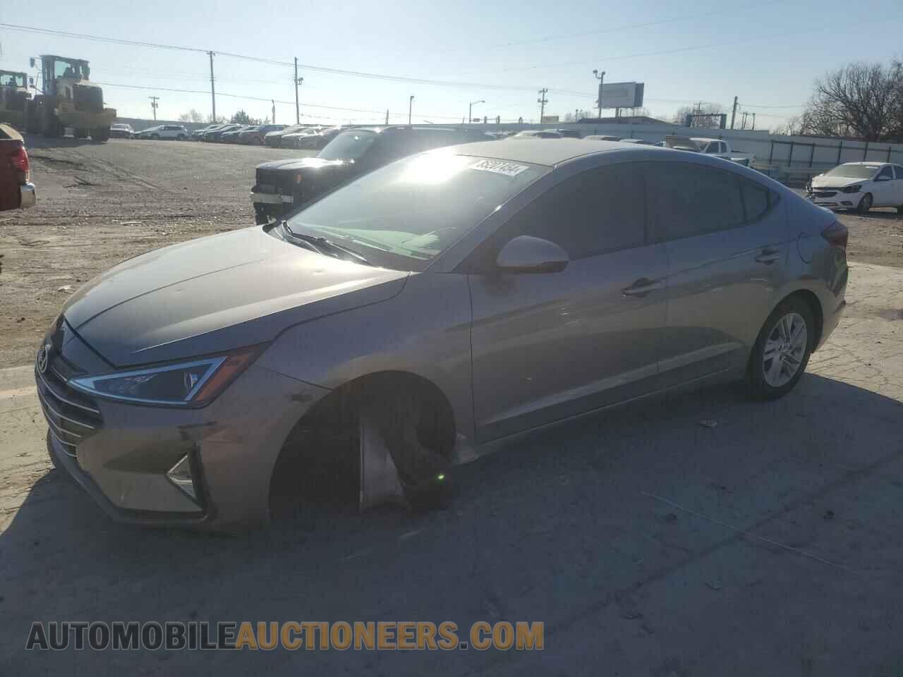 KMHD84LF0LU030674 HYUNDAI ELANTRA 2020