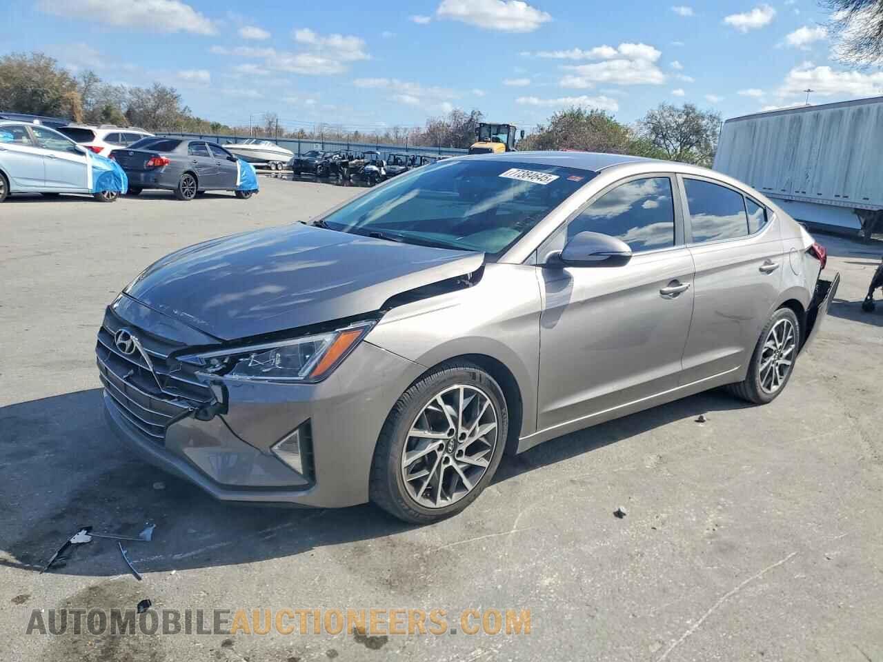 KMHD84LF2LU915569 HYUNDAI ELANTRA 2020