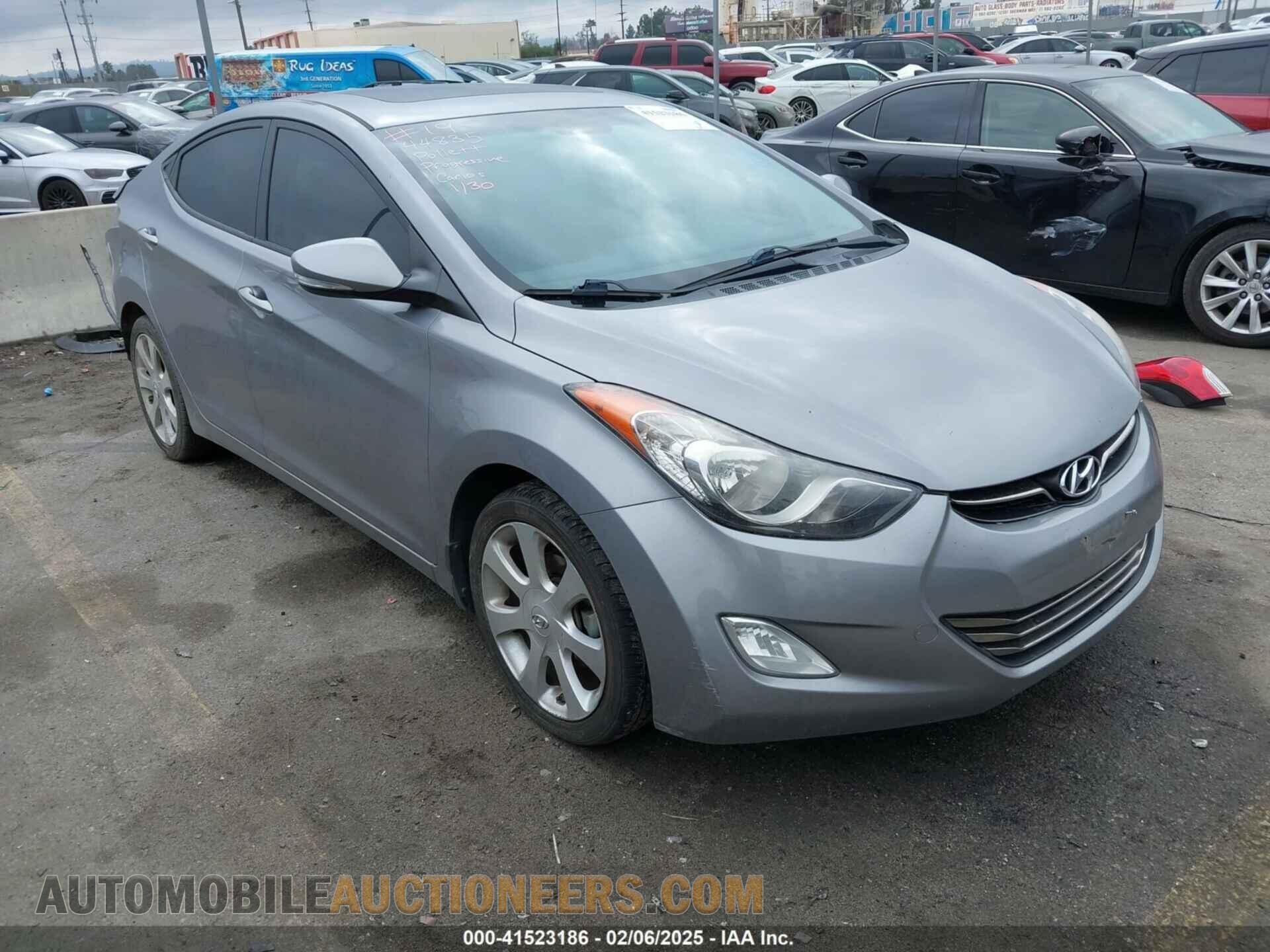 KMHDH4AE2DU627675 HYUNDAI ELANTRA 2013