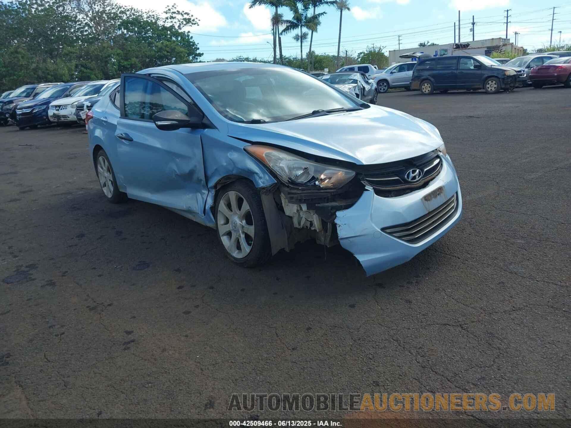 KMHDH4AE4BU087033 HYUNDAI ELANTRA 2011