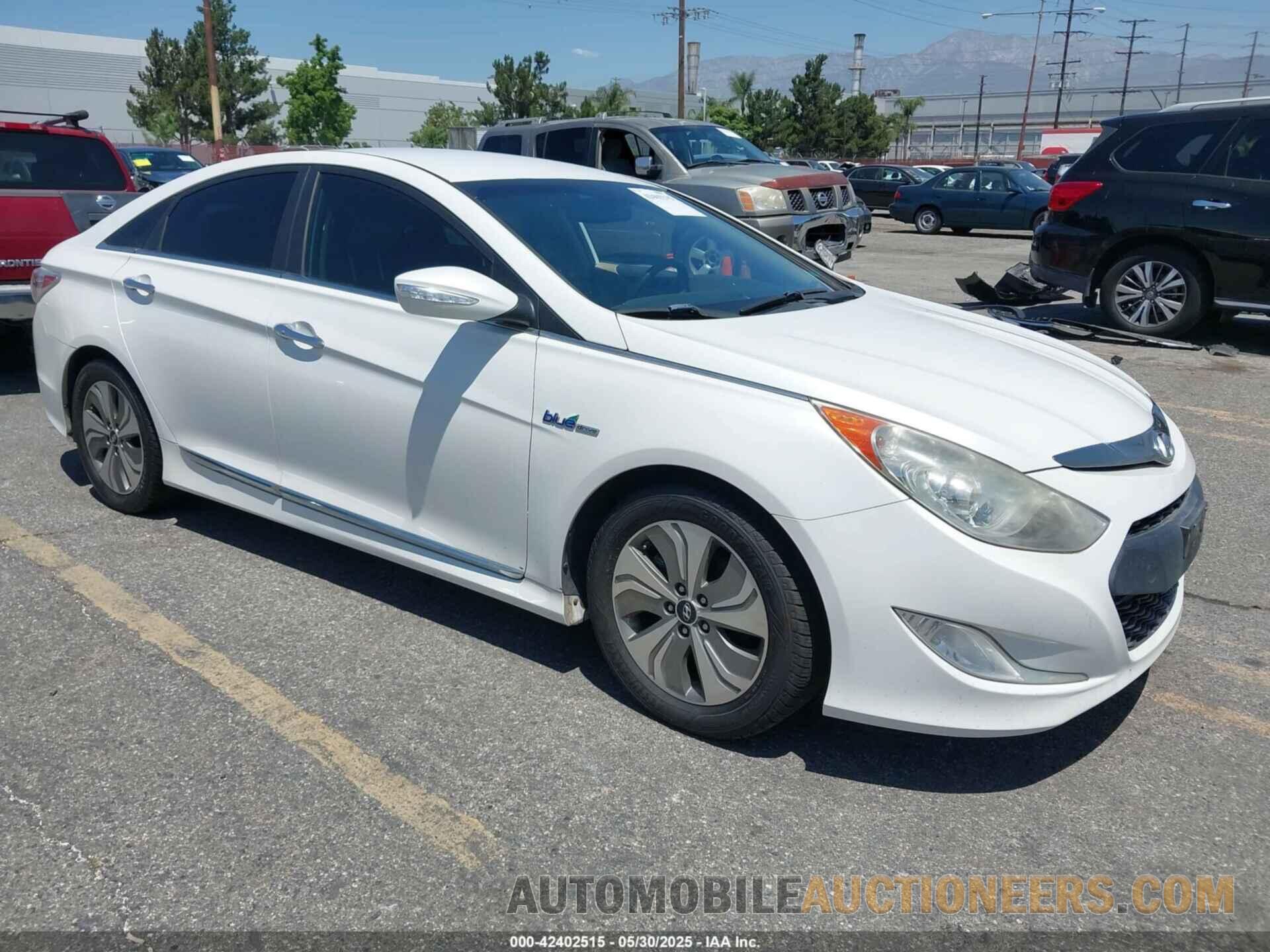 KMHEC4A41DA085271 HYUNDAI SONATA HYBRID 2013