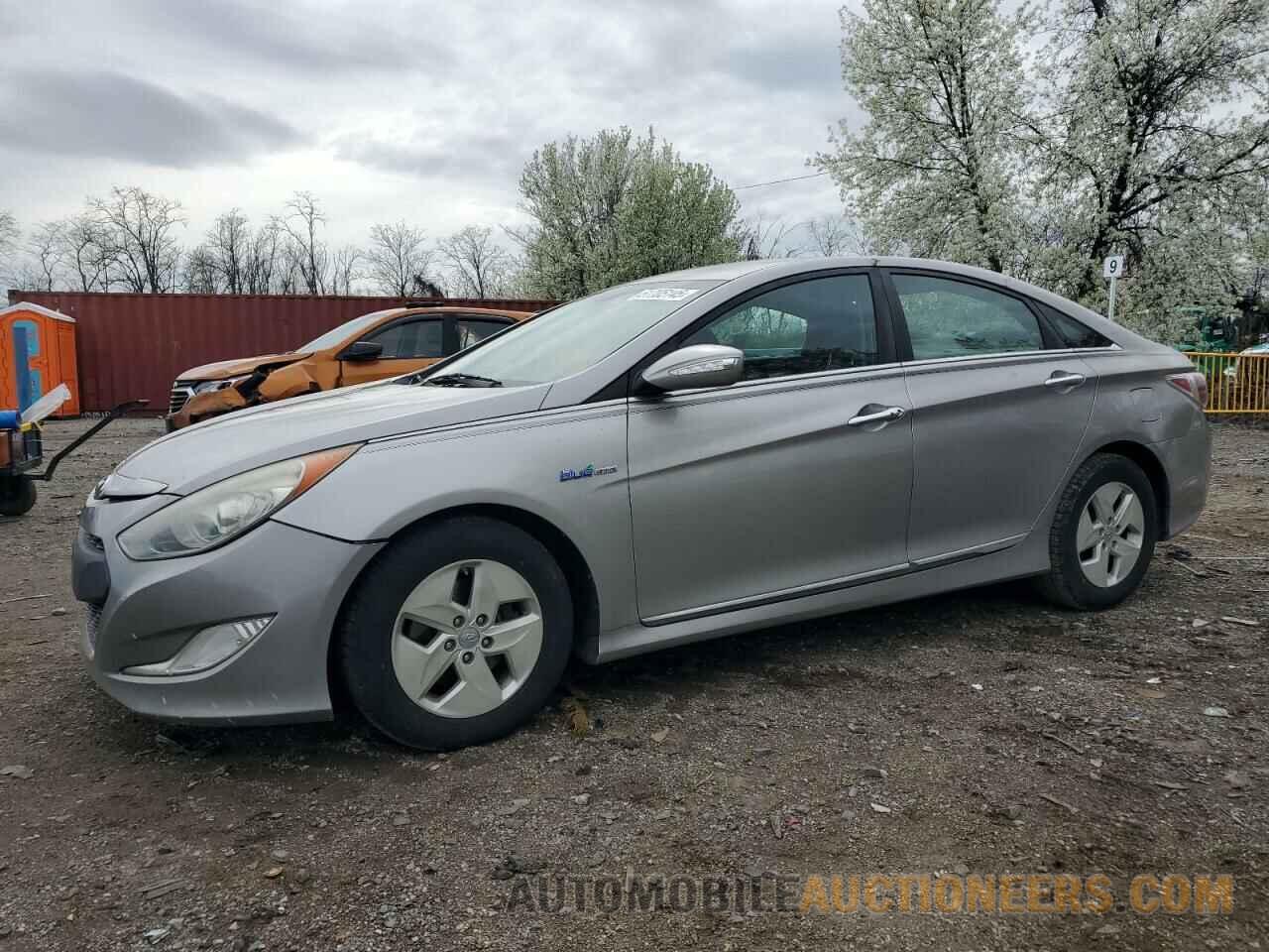 KMHEC4A42BA007000 HYUNDAI SONATA 2011