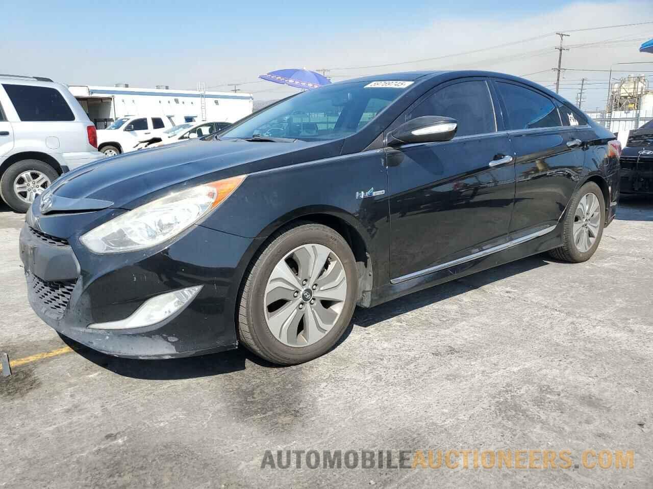 KMHEC4A45DA071115 HYUNDAI SONATA 2013