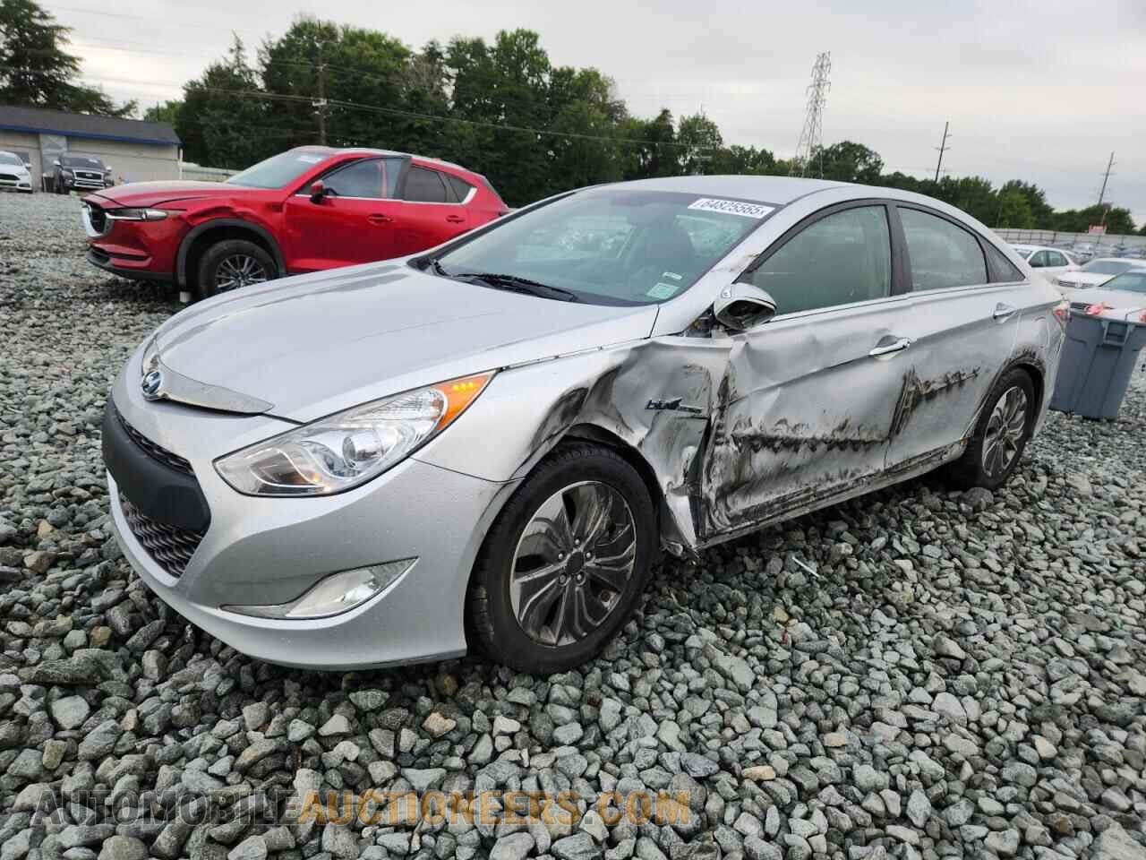 KMHEC4A48DA084411 HYUNDAI SONATA 2013