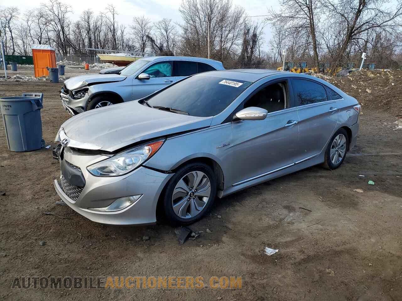 KMHEC4A48DA100476 HYUNDAI SONATA 2013
