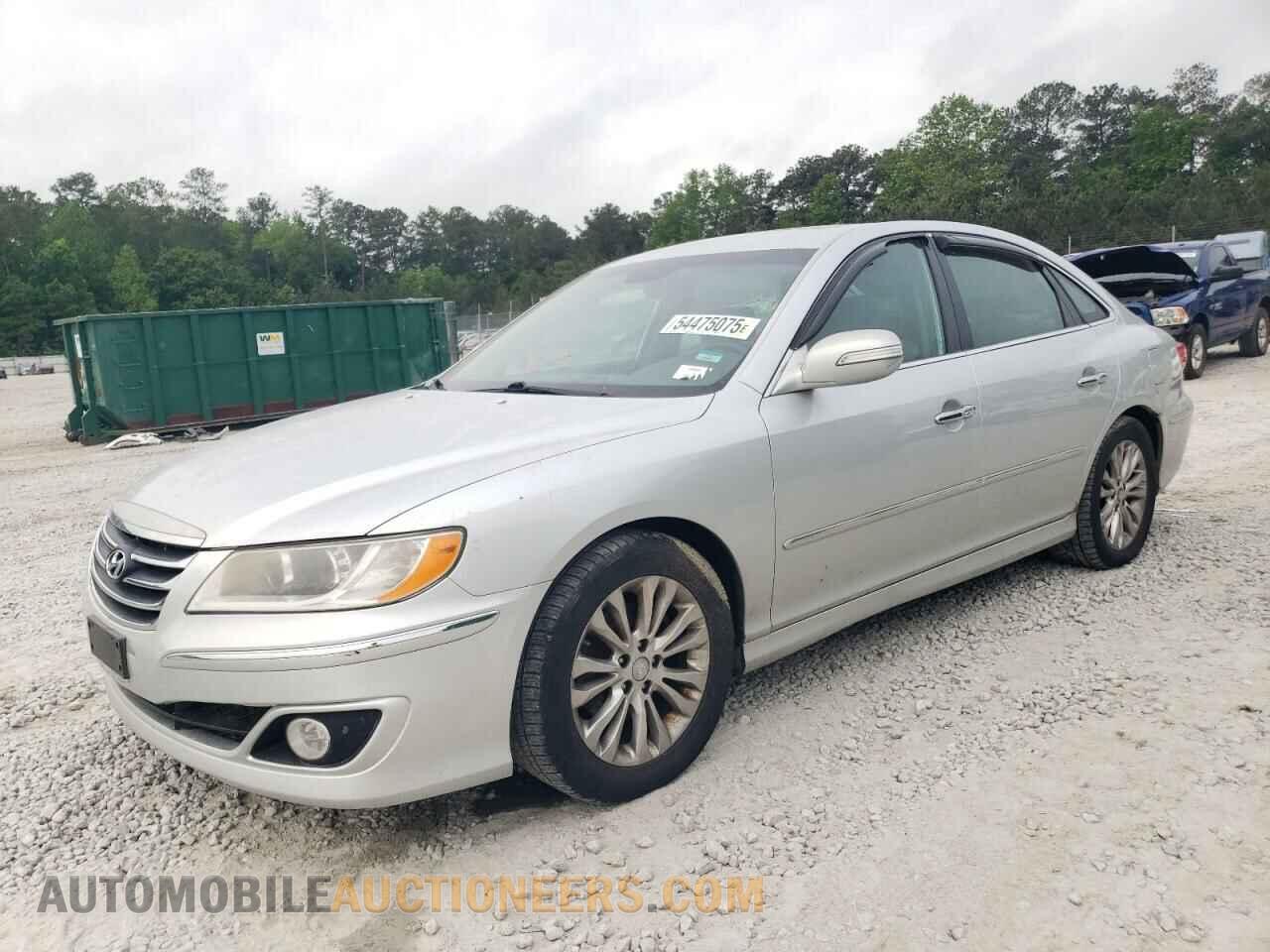 KMHFC4DF7BA559643 HYUNDAI AZERA 2011