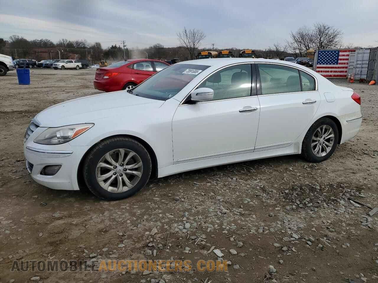KMHGC4DD0CU177585 HYUNDAI GENESIS 2012