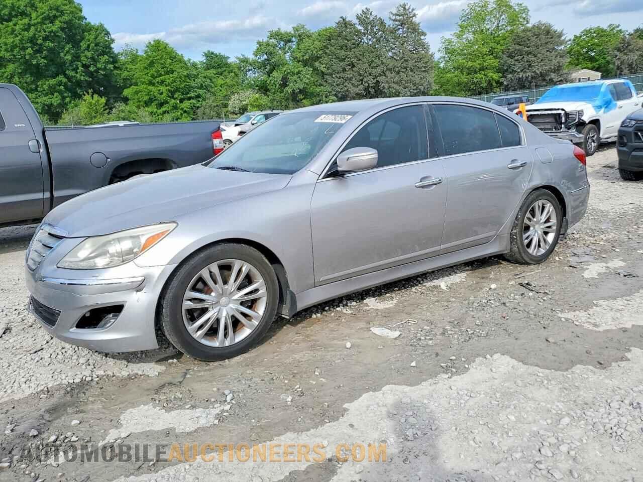 KMHGC4DD0CU181586 HYUNDAI GENESIS 2012