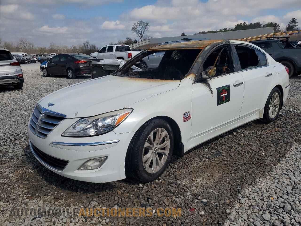 KMHGC4DD1CU197117 HYUNDAI GENESIS 2012