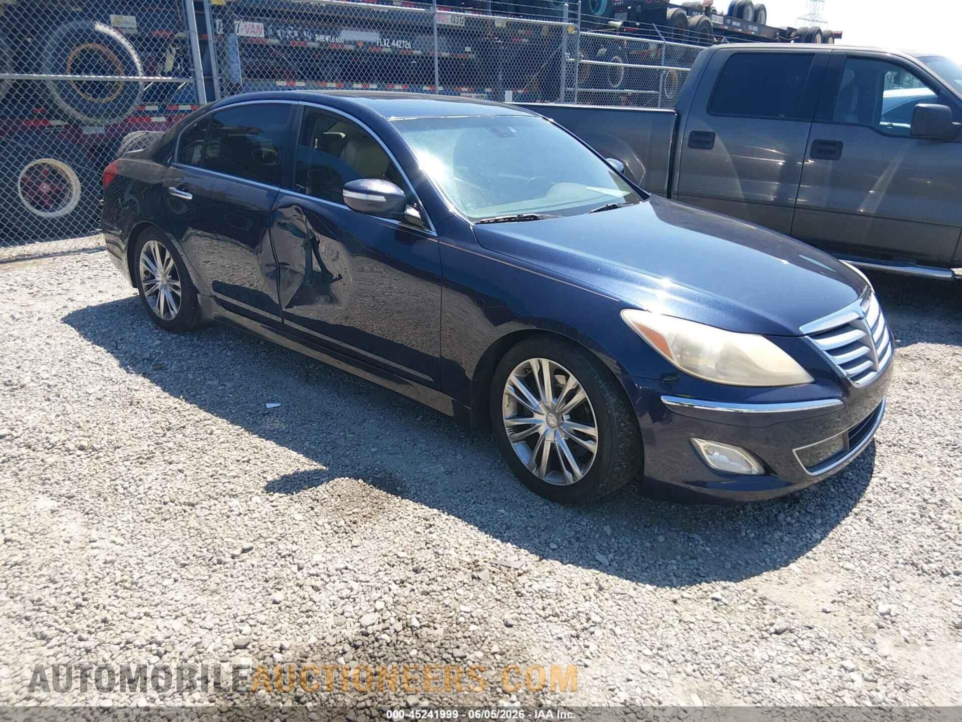 KMHGC4DD2CU204995 HYUNDAI GENESIS 2012