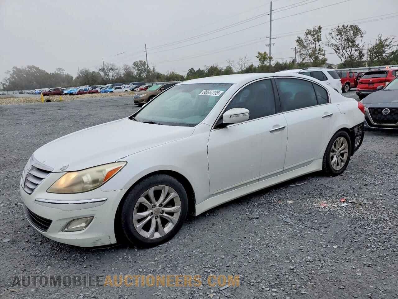 KMHGC4DD2CU207668 HYUNDAI GENESIS 2012