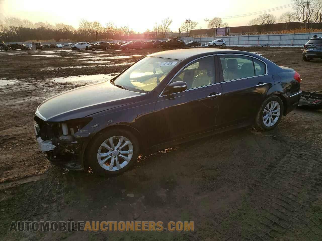 KMHGC4DD3CU203368 HYUNDAI GENESIS 2012