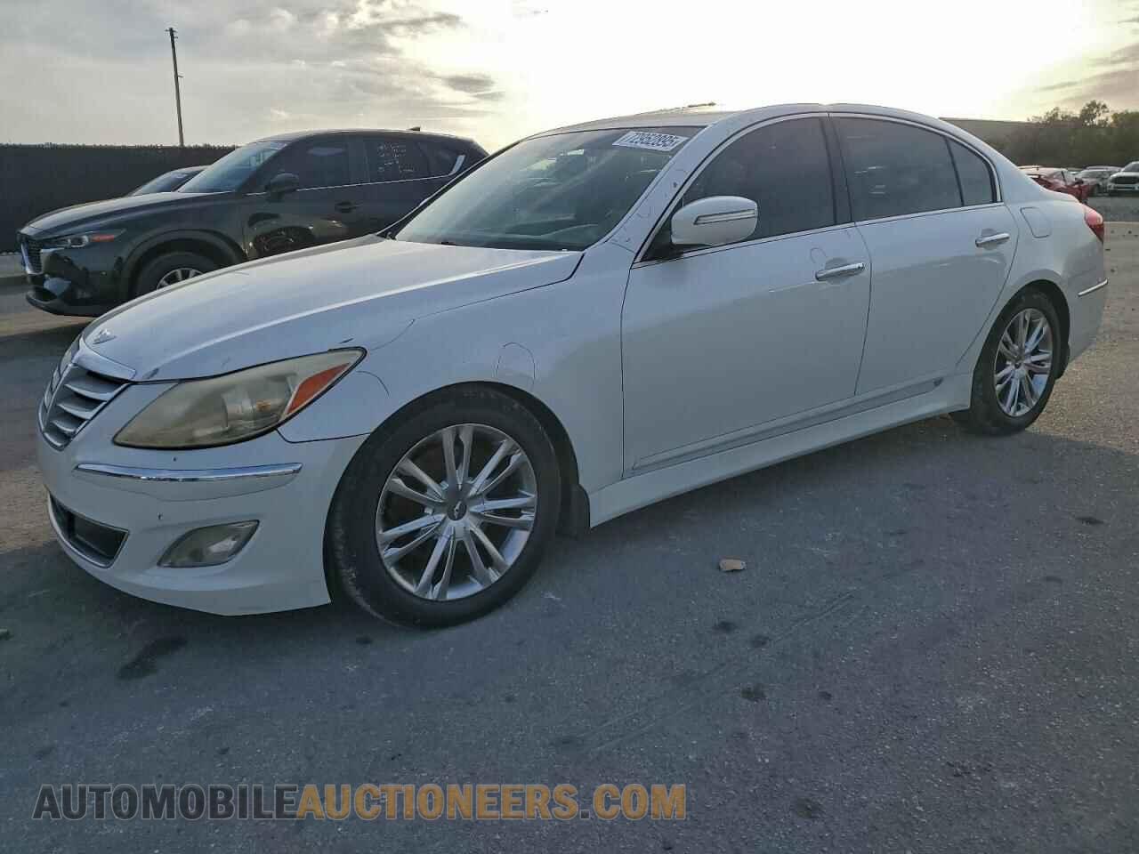 KMHGC4DD4CU204898 HYUNDAI GENESIS 2012