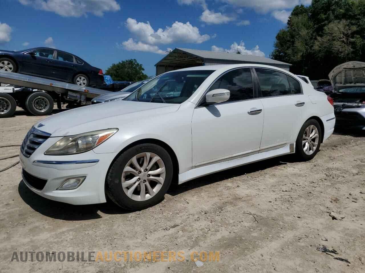 KMHGC4DD9CU176497 HYUNDAI GENESIS 2012