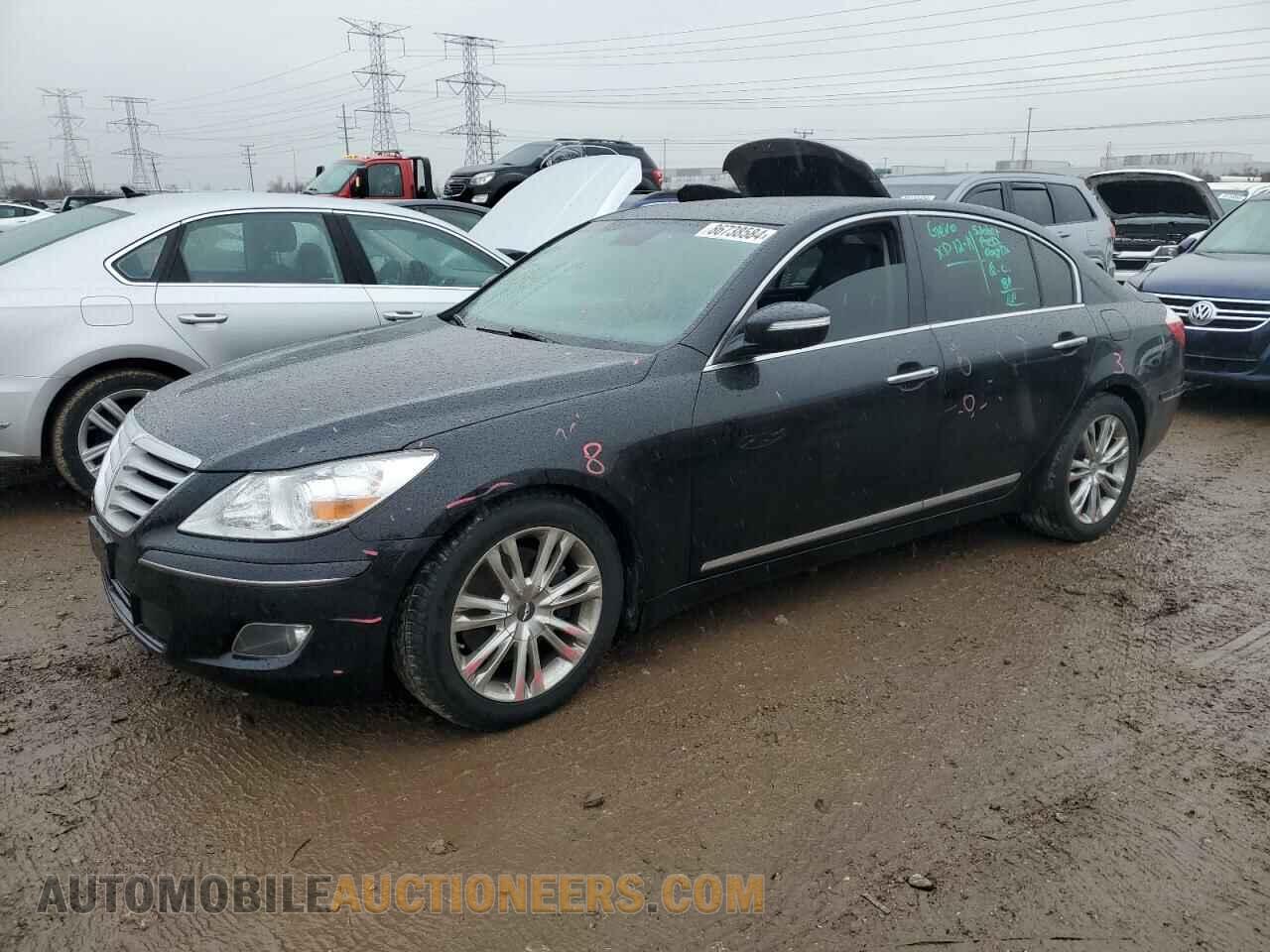 KMHGC4DF2BU127061 HYUNDAI GENESIS 2011