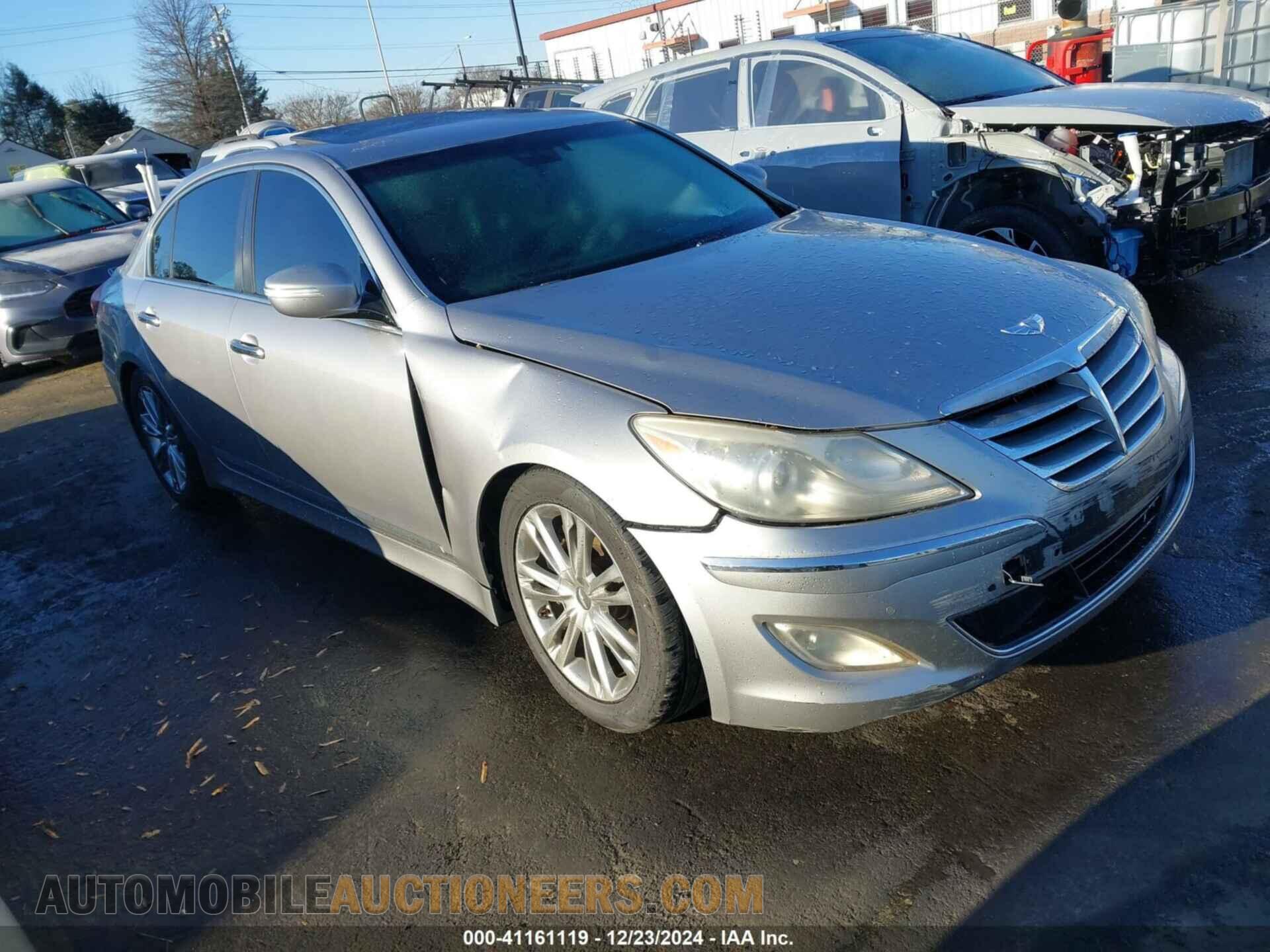 KMHGC4DF3CU183155 HYUNDAI GENESIS 2012