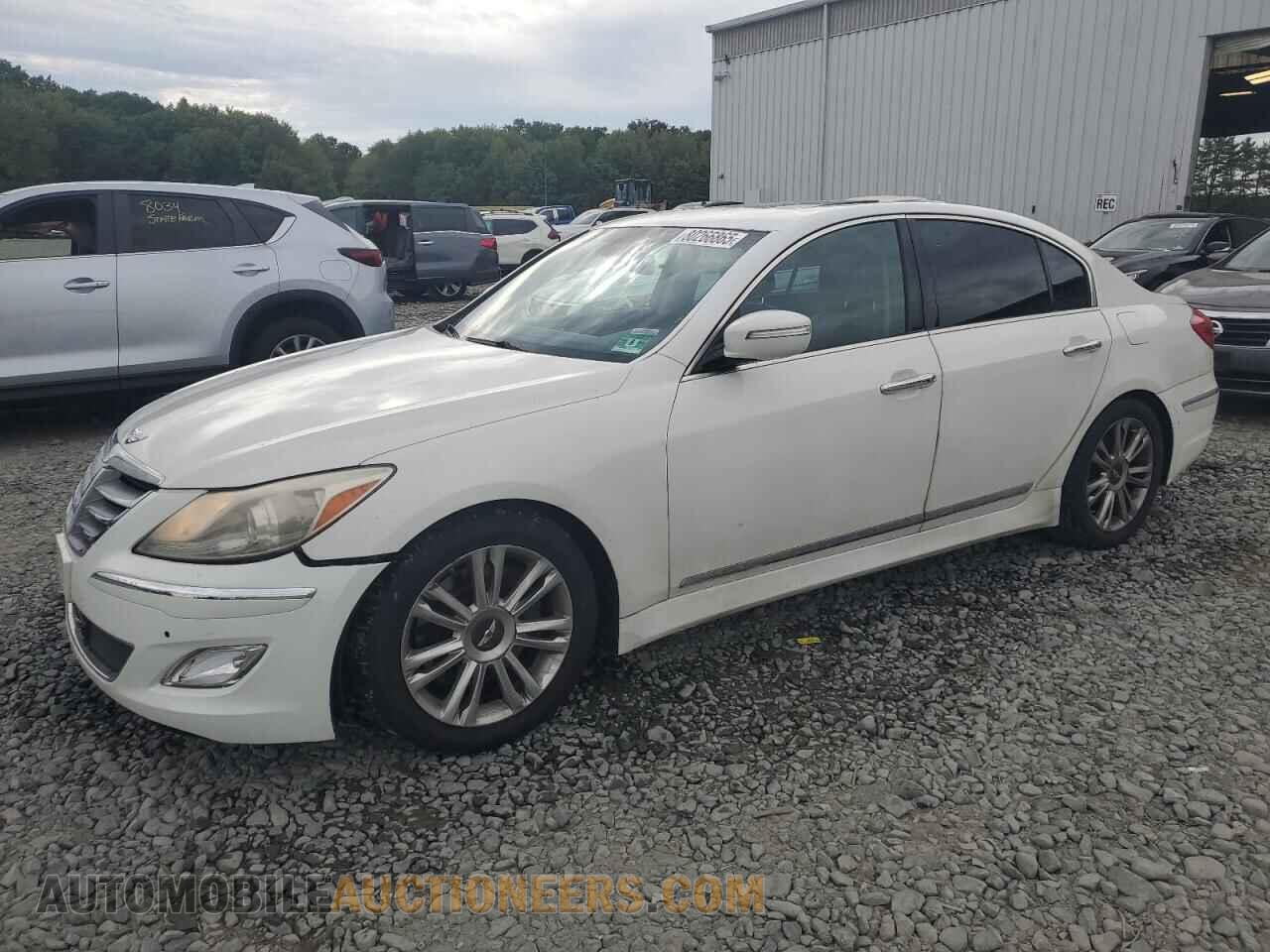 KMHGC4DF9CU174363 HYUNDAI GENESIS 2012