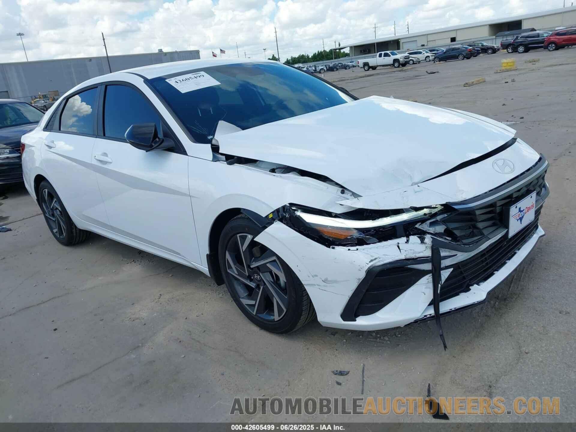 KMHLM4DG1SU992785 HYUNDAI ELANTRA 2025