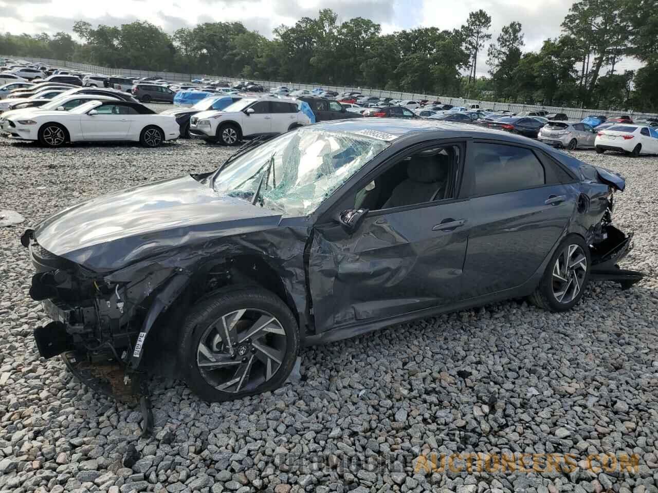 KMHLM4DG2SU982203 HYUNDAI ELANTRA 2025