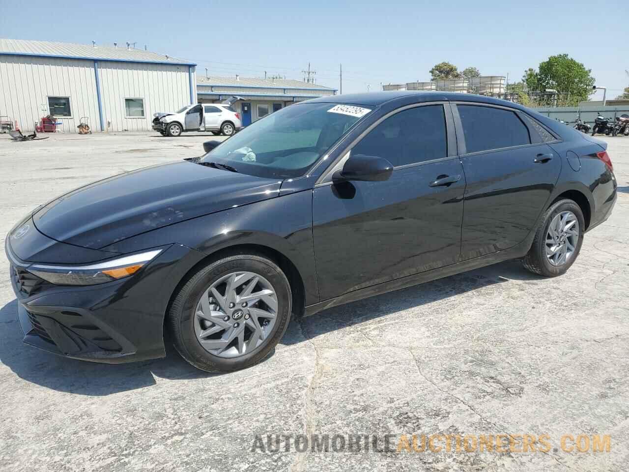 KMHLM4DG3RU813060 HYUNDAI ELANTRA 2024