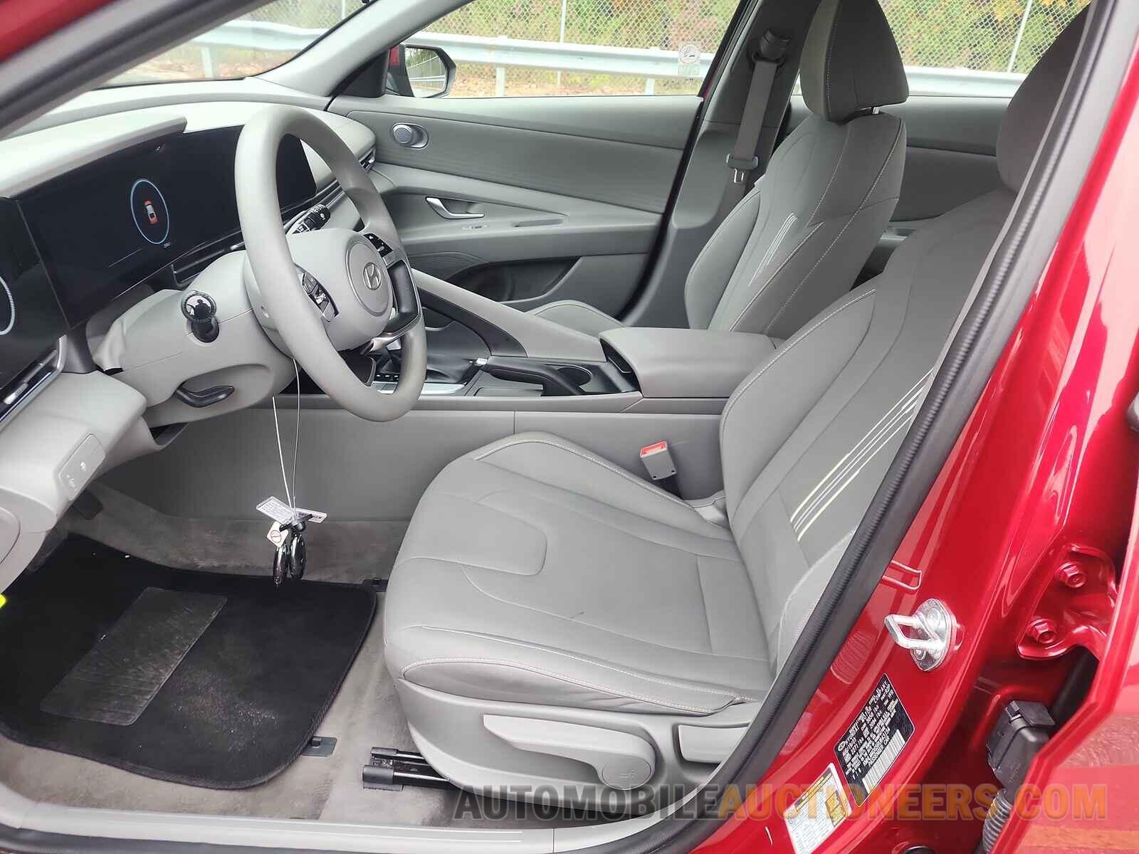 KMHLM4DG5RU643154 Hyundai Elantra 2024
