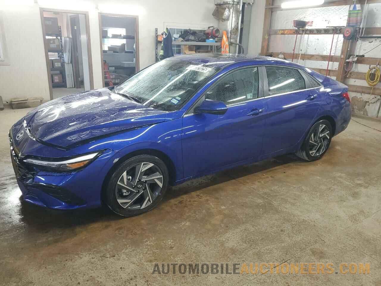 KMHLS4DG3SU965724 HYUNDAI ELANTRA 2025