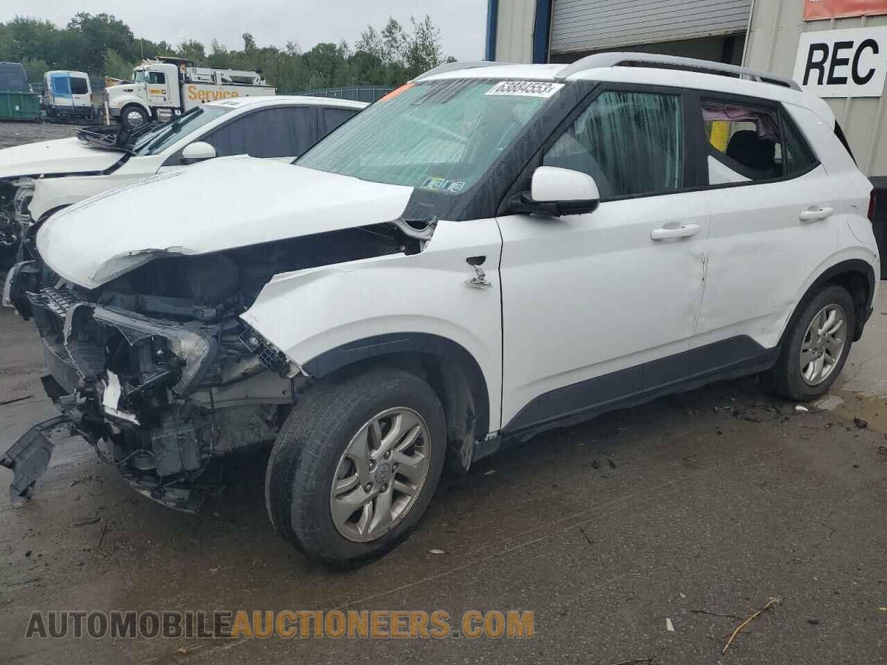 KMHRC8A35LU042811 HYUNDAI VENUE 2020