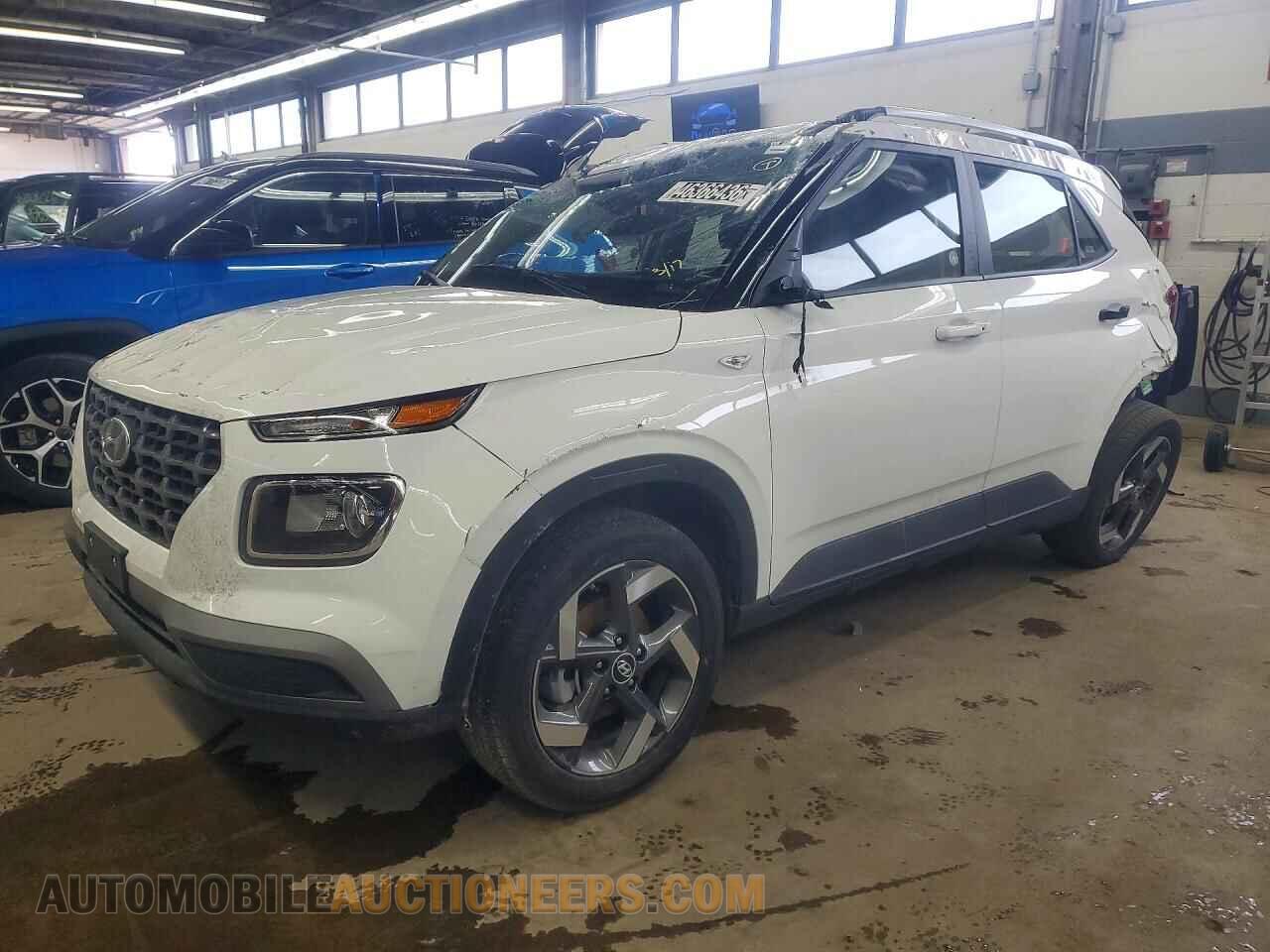 KMHRC8A3XTU424607 HYUNDAI VENUE 2026