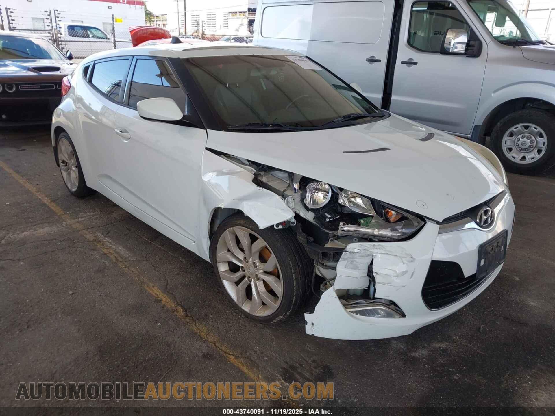KMHTC6AD1CU079325 HYUNDAI VELOSTER 2012