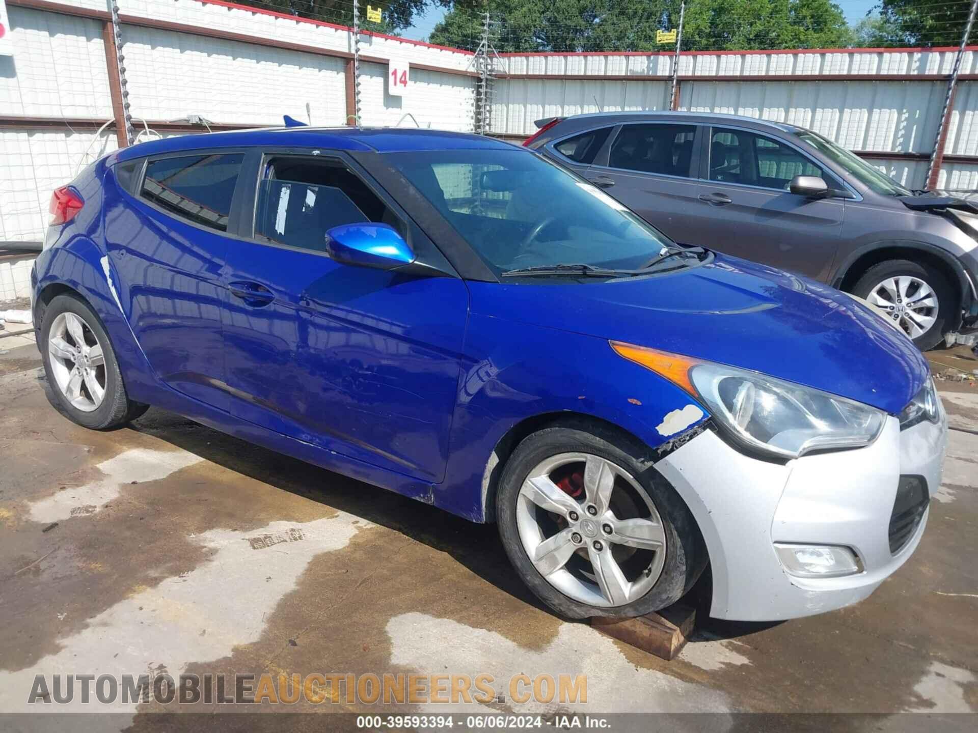 KMHTC6AD2CU043644 HYUNDAI VELOSTER 2012