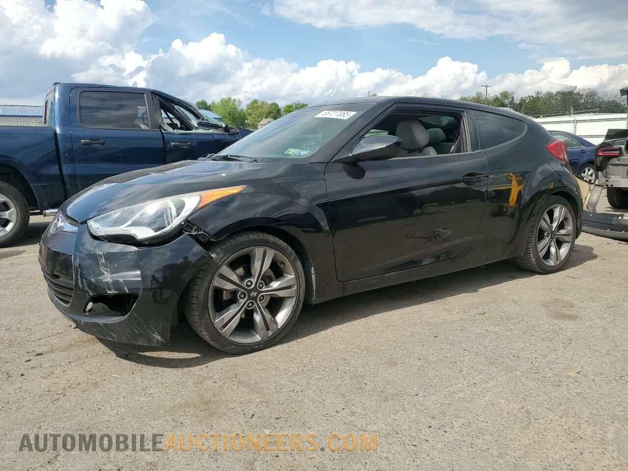 KMHTC6AD2CU047595 HYUNDAI VELOSTER 2012